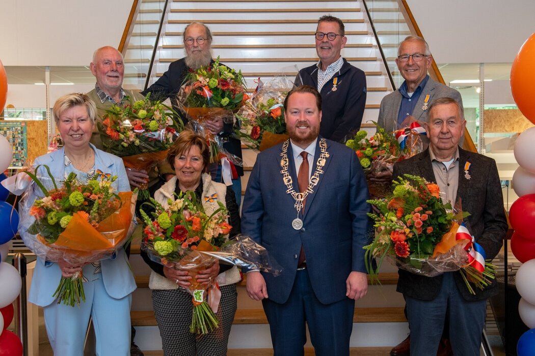 Lintjesregen Losser 2025 groep 1.jpg