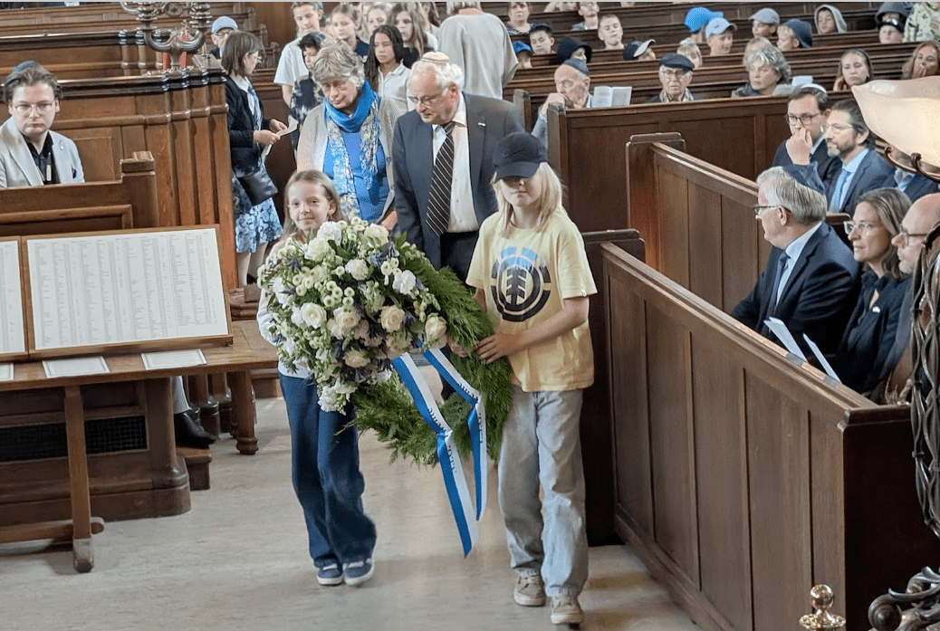 Herdenking_Synagoge_Synagoge_E.Hannivoort